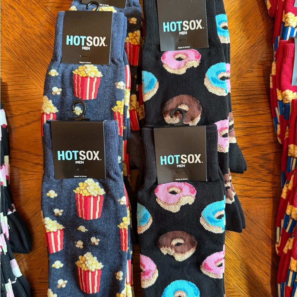 Hot Sox Black and Blue Casual Socks with Fun Patterns